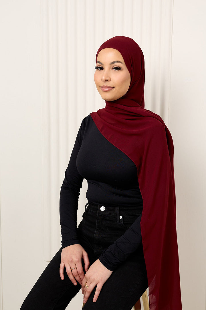 What Hijabs to Wear to Umrah: A Complete Guide for Women