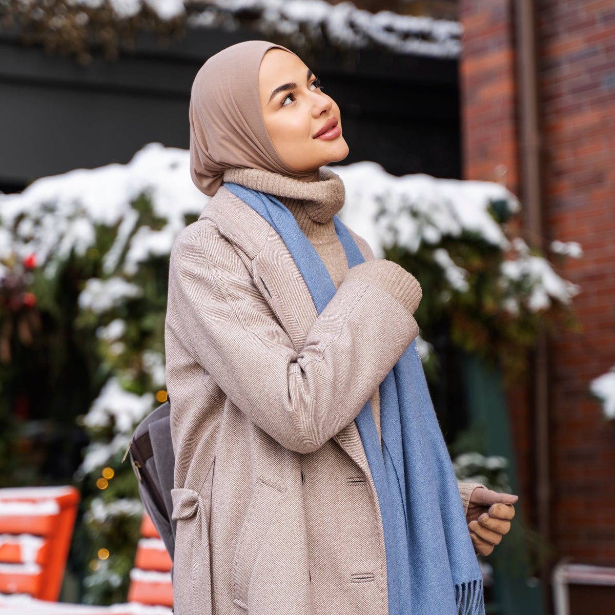 Best Hijab Fabrics for Winter, Ranked