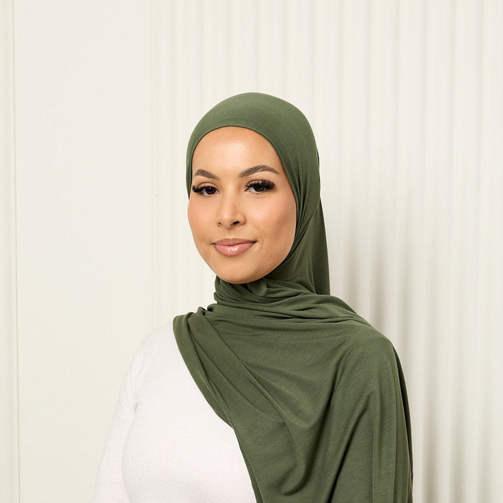 Can a Hijab Cause Acne? The Real Causes, and What Actually Helps