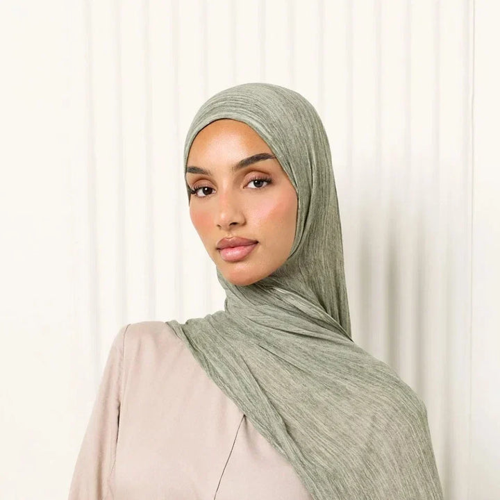 The Textured Hijab Trend: Why Crinkle Fabric Is Having a Moment