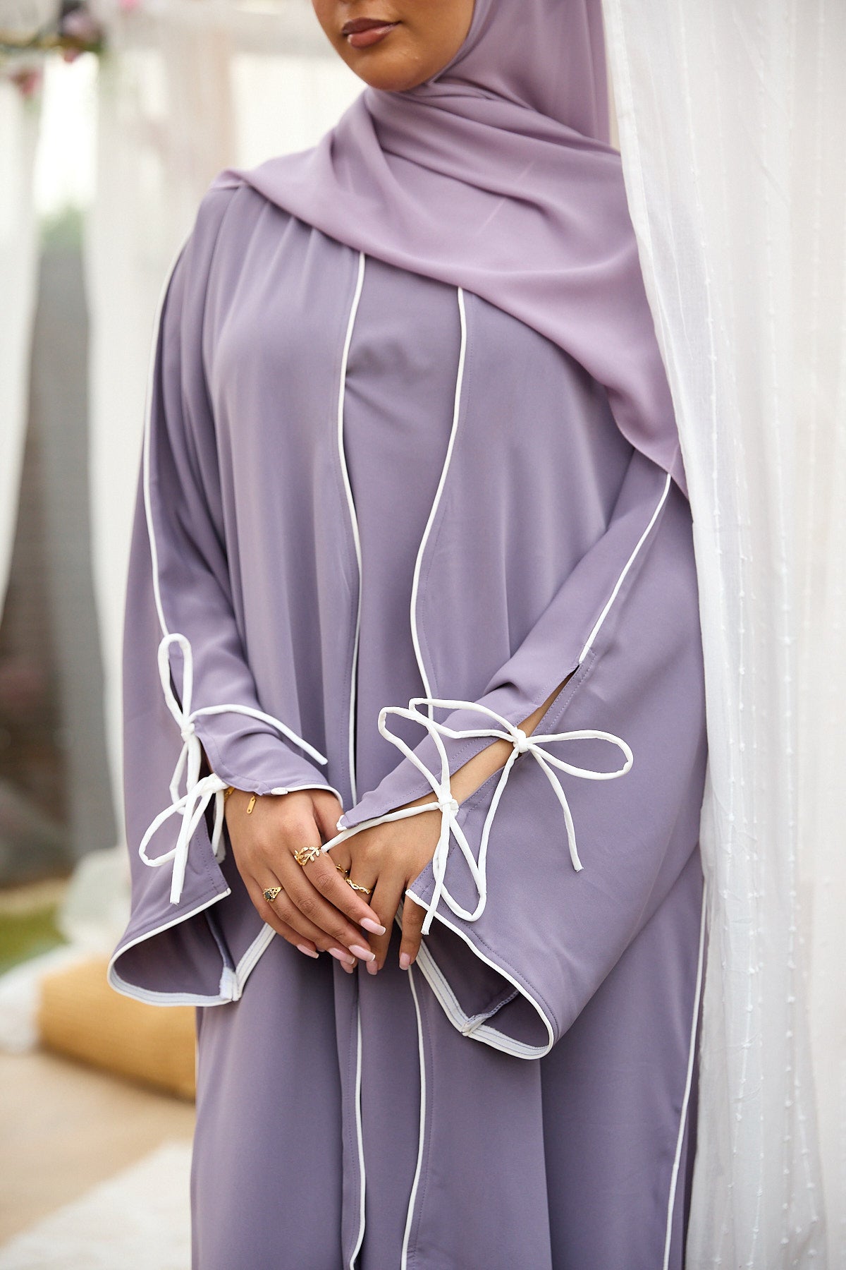 Bow abayas