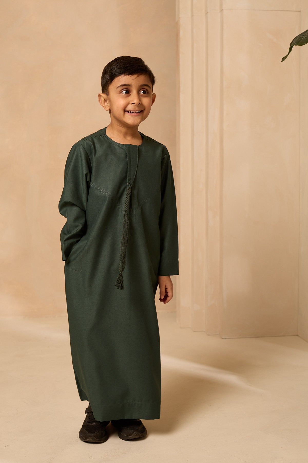 Kids Emirati Thobe Bottle green