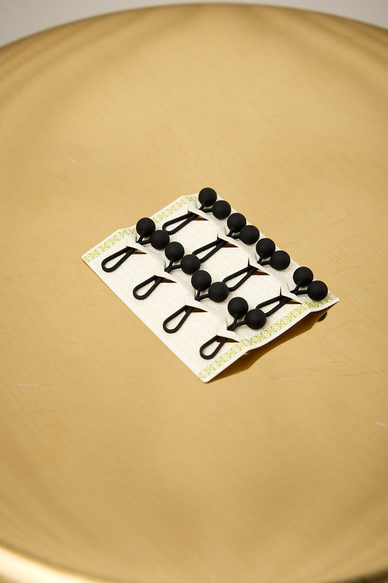 Hijab grip pins