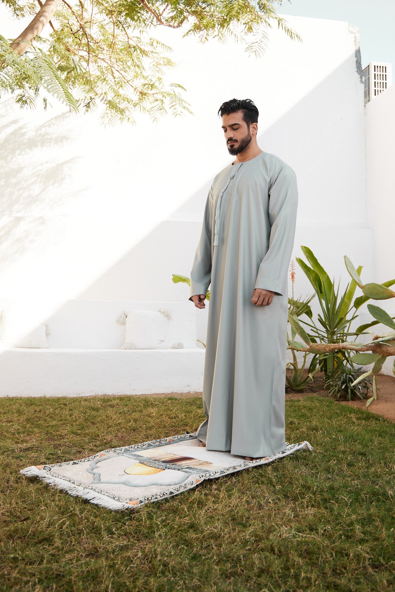 Premium Emirati Thobe Sage Blue